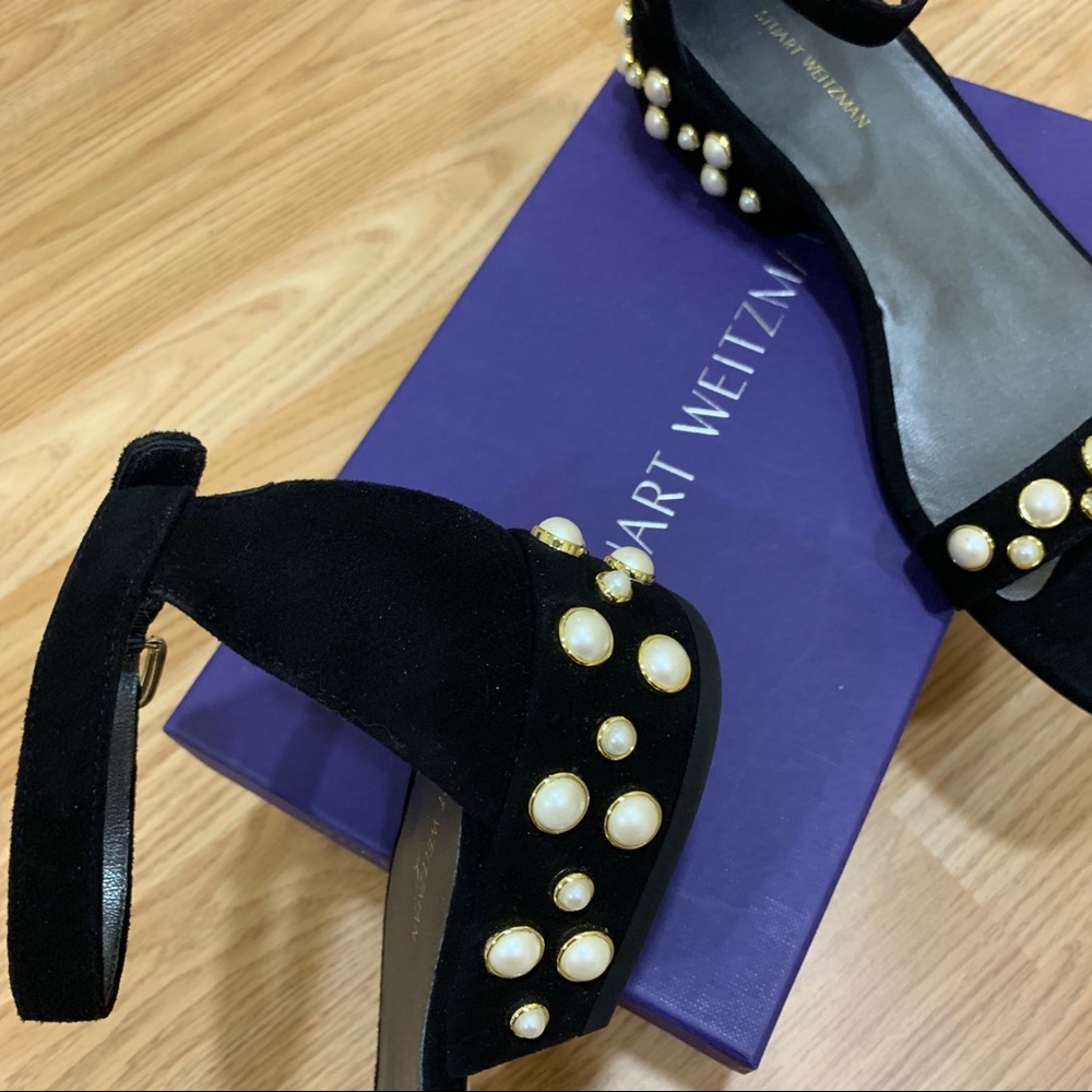 Stuart Weitzman Allpearls Suede Block-Heel Sandal - Picture 4 of 8